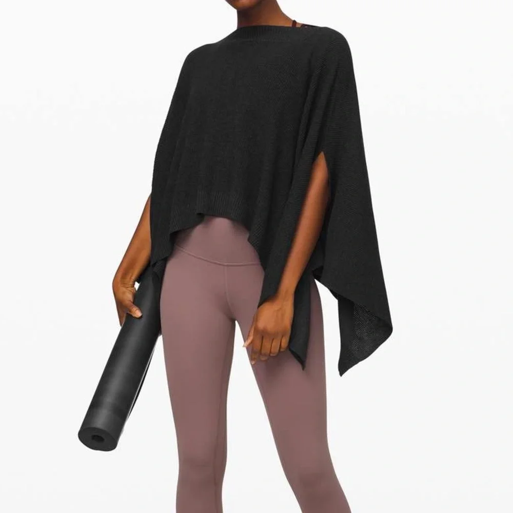 Lululemon Forward Flow Poncho